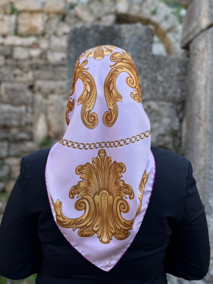 Baroque Pembe Barok Desen Twill Eşarp