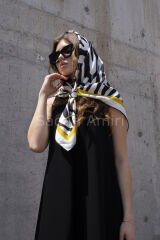 Zebra Desen Yeşil Twill Eşarp