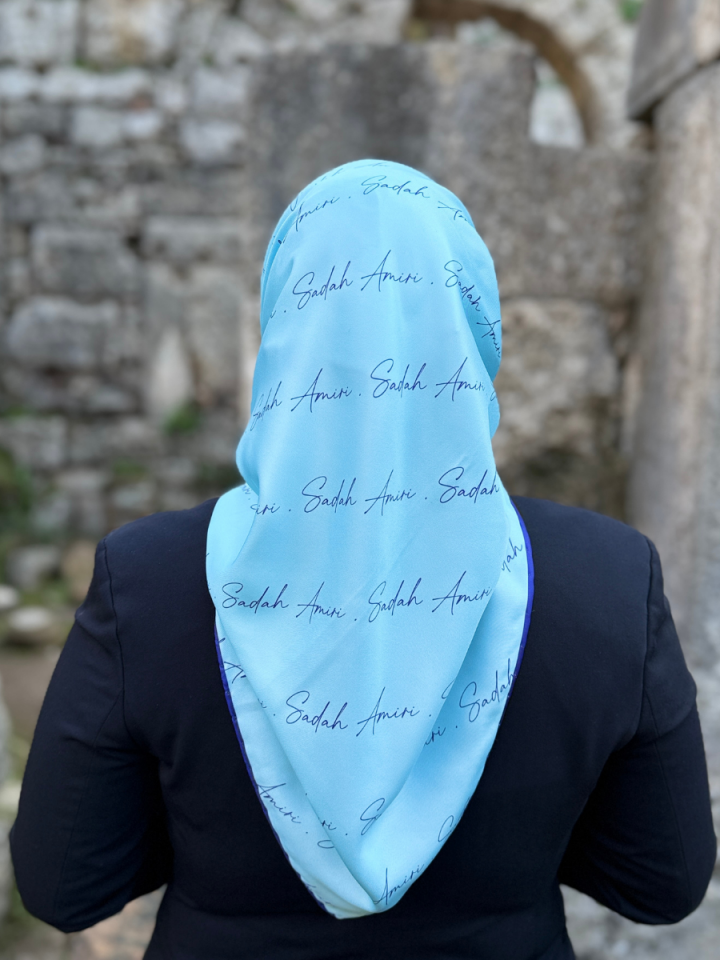 Signature Sadah Amiri Mavi Lacivert Twill Eşarp